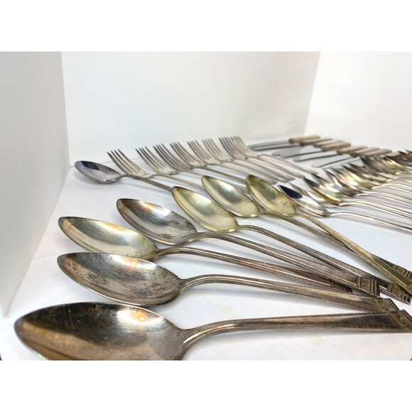 Vintage Williams Plate & Williams 1880 Silverware Lot 40